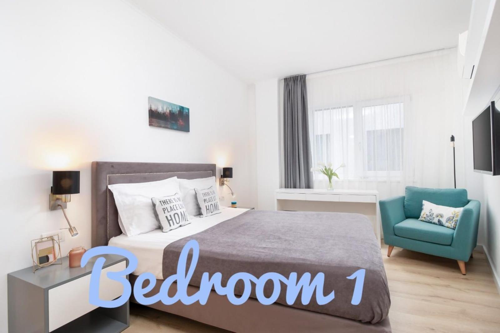 Charlotte Piata Unirii - Free Private Parking 2Bedrooms Apartment Oradea Exterior photo