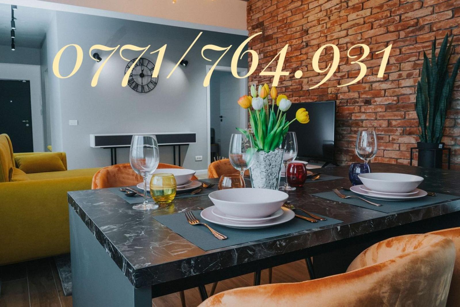 Charlotte Piata Unirii - Free Private Parking 2Bedrooms Apartment Oradea Exterior photo